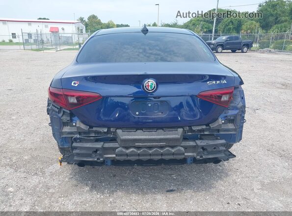 ZARFAEDNXH7551877 2017 ALFA ROMEO GIULIA Dark Blue 