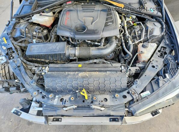 ZARFAEEN0J7597447 2018 ALFA ROMEO GIULIA Black Widok wnętrza z tyłu