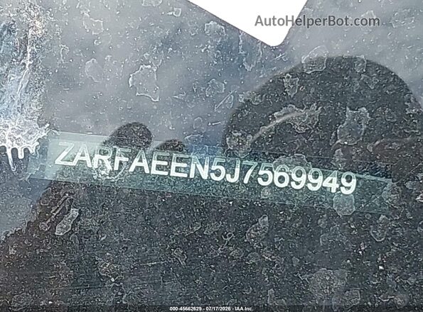 ZARFAEEN5J7569949 2018 ALFA ROMEO GIULIA White 