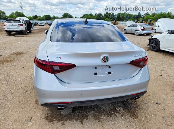 ZARFAEEN6H7546545 2017 ALFA ROMEO GIULIA Gray Հետևի տեսք