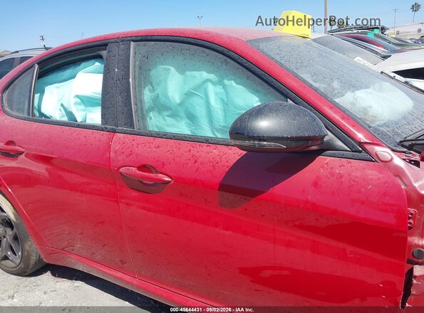 ZARFAMAN0M7639037 2021 ALFA ROMEO GIULIA Red Vista interior de 360 grados