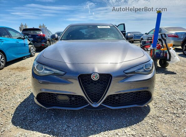 ZARFAMAN2N7654057 2022 ALFA ROMEO GIULIA Серебряный Вид спереди