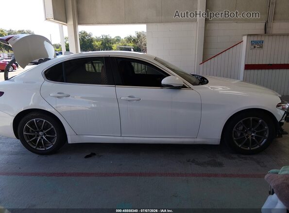 ZARFAMAN3L7635904 2020 ALFA ROMEO GIULIA Белый Панорамный вид салона 360°
