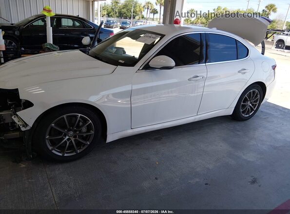 ZARFAMAN3L7635904 2020 ALFA ROMEO GIULIA Белый Передняя левая четверть