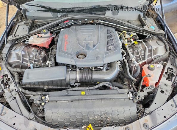 ZARFAMAN3N7652575 2022 ALFA ROMEO GIULIA Gray Вид задньої частини салону