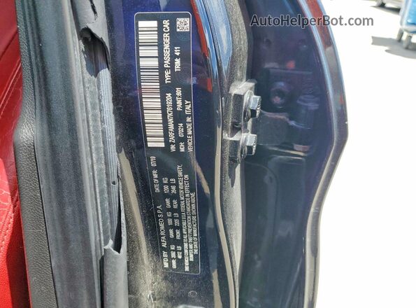ZARFAMAN7K7619204 2019 ALFA ROMEO GIULIA Black Vista del compartimento del motor