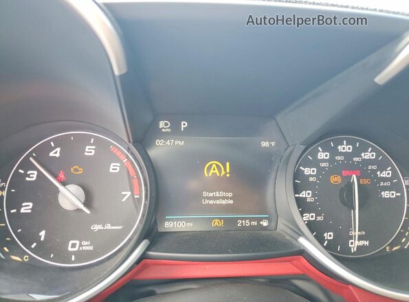 ZARFAMAN7K7619204 2019 ALFA ROMEO GIULIA Black Vista del cuadro de instrumentos