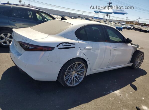 ZARFAMAN8R7677526 2024 ALFA ROMEO GIULIA White უკანა მარჯვენა