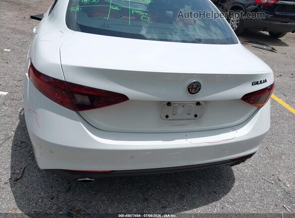 ZARFAMAN9M7644317 2021 ALFA ROMEO GIULIA White 