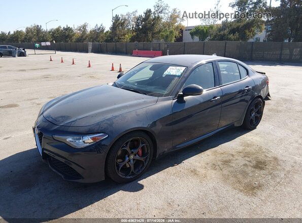 ZARFAMBN0K7605904 2019 ALFA ROMEO GIULIA Gray წინა მარცხენა ხედი სამი მეოთხედიდან