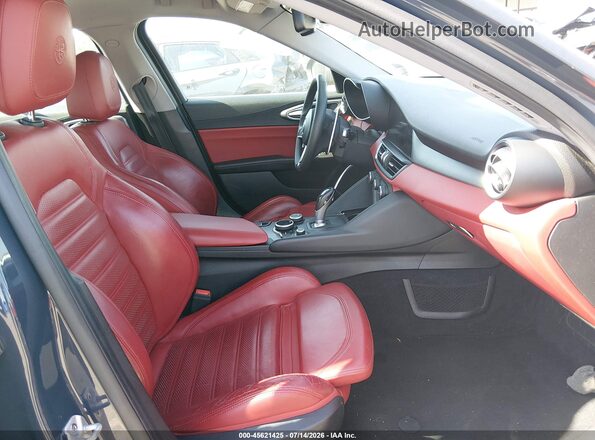 ZARFAMBN0K7605904 2019 ALFA ROMEO GIULIA Gray წინა სალონის ხედი