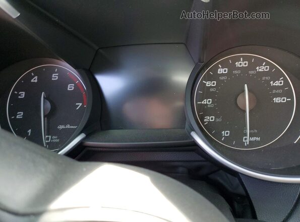 ZARFAMBN2N7660181 2022 ALFA ROMEO GIULIA Blue Widok zestawu wskaźników