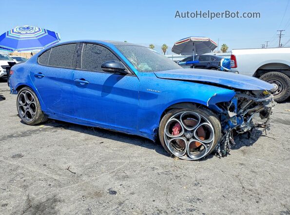 ZARFAMBN2N7660181 2022 ALFA ROMEO GIULIA Blue Przód prawy