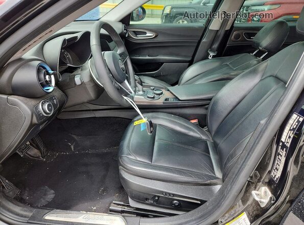 ZARFAMBN6K7600092 2019 ALFA ROMEO GIULIA Black Սալոնի դիմացի տեսք
