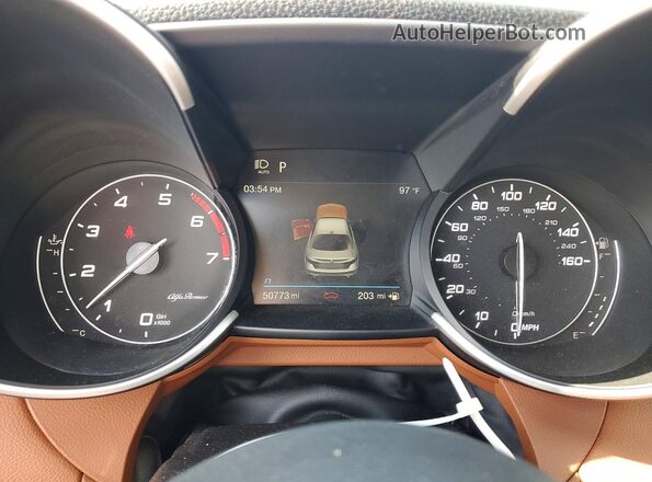 ZARFAMBN6L7632459 2020 ALFA ROMEO GIULIA Blue Instrument cluster view