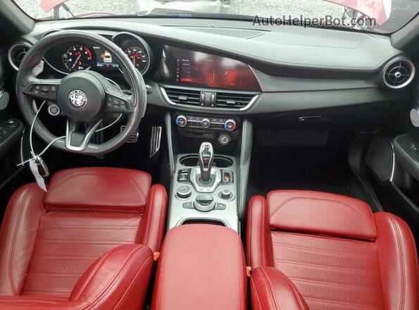 ZARFAMBN6N7665030 2022 ALFA ROMEO GIULIA Red წინა პანელის ხედი