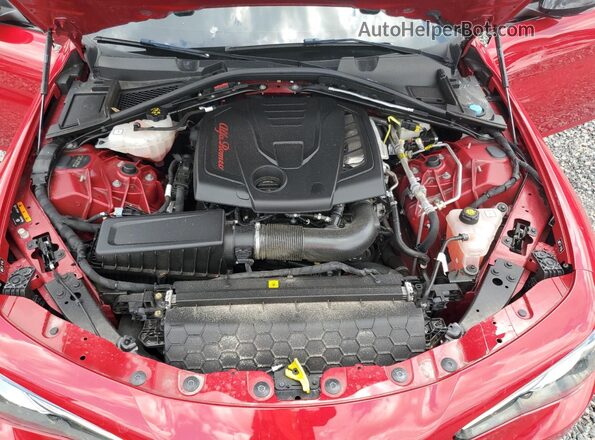 ZARFAMBN6N7665030 2022 ALFA ROMEO GIULIA Red უკანა სალონის ხედი