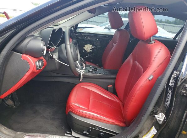 ZARFANAN4K7610160 2019 ALFA ROMEO GIULIA Black Front interior view