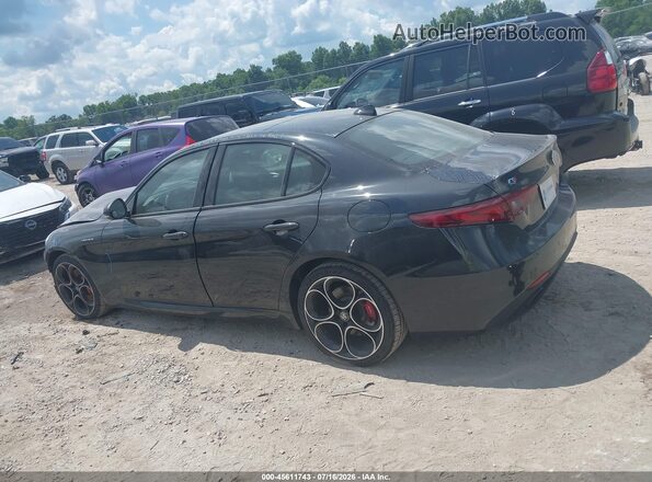 ZARFANBN2P7669312 2023 ALFA ROMEO GIULIA Black 