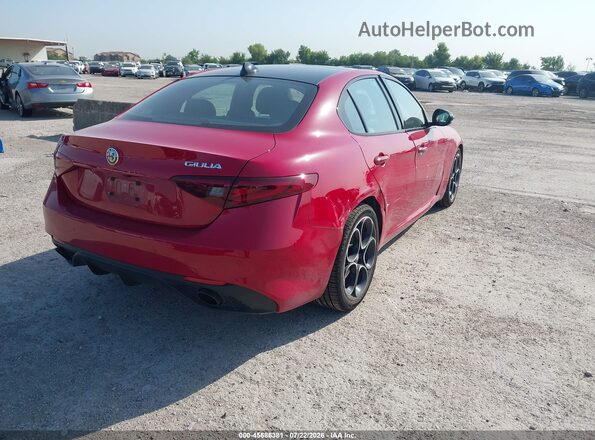 ZARFANBN5N7652811 2022 ALFA ROMEO GIULIA Red Tył prawy