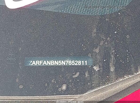 ZARFANBN5N7652811 2022 ALFA ROMEO GIULIA Red 