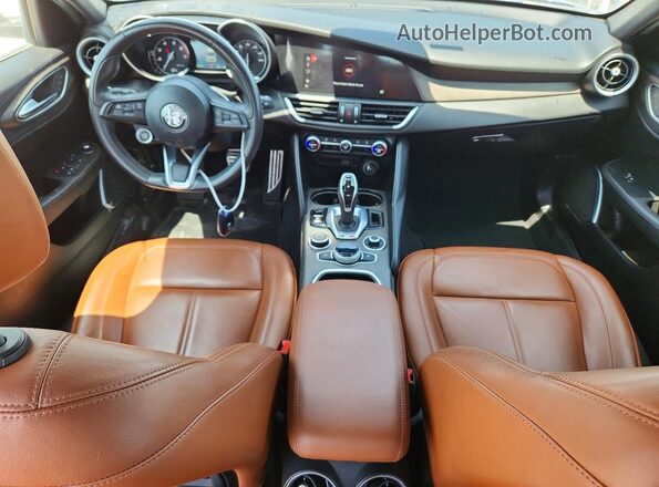 ZARFANBN6P7670477 2023 ALFA ROMEO GIULIA Blue Dashboard view