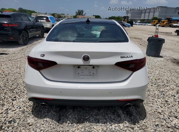 ZARFANBN8L7629553 2020 ALFA ROMEO GIULIA White Вид ззаду