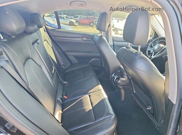 ZASFAKAN0J7B70291 2018 ALFA ROMEO STELVIO Black Rear interior view