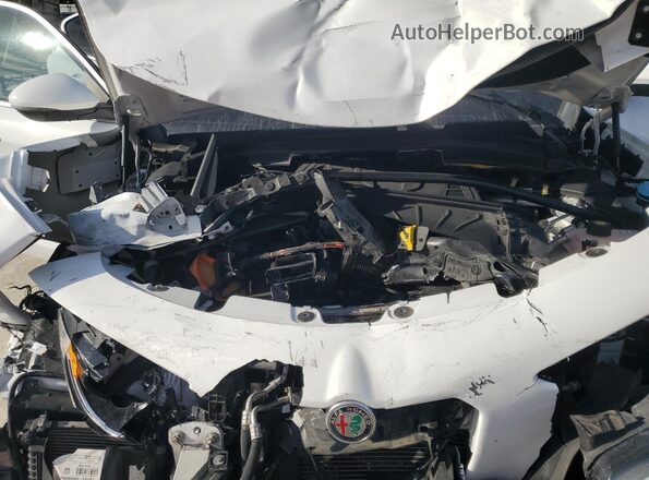 ZASFAKAN1J7C19353 2018 ALFA ROMEO STELVIO White Vista interior trasera