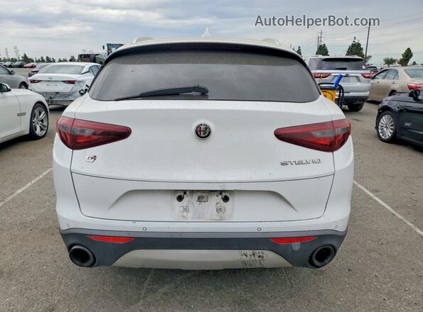 ZASFAKAN8J7B76761 2018 ALFA ROMEO STELVIO Белый Вид сзади