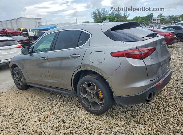 ZASFAKANXJ7B82786 2018 ALFA ROMEO STELVIO Серебряный Задняя левая четверть