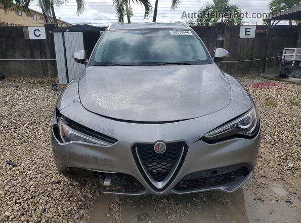 ZASFAKANXJ7B82786 2018 ALFA ROMEO STELVIO Серебряный Вид спереди