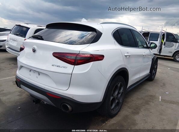ZASFAKBN0J7B73416 2018 ALFA ROMEO STELVIO White Trasero derecho