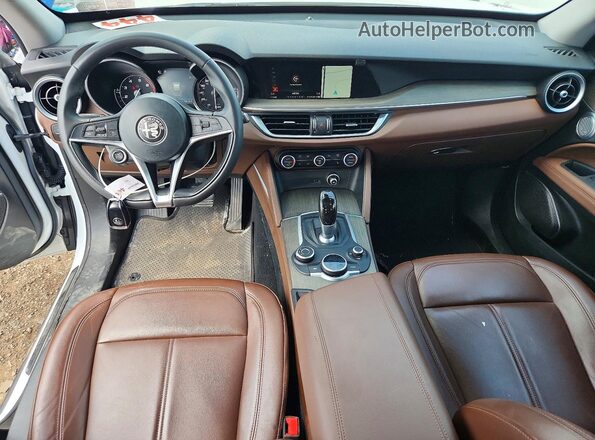 ZASFAKBN3J7B84443 2018 ALFA ROMEO STELVIO White წინა პანელის ხედი