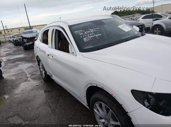 ZASFAKBN8J7B80694 2018 ALFA ROMEO STELVIO White Вид спереду