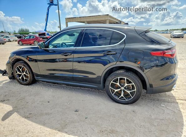 ZASFAKBN8J7C24273 2018 ALFA ROMEO STELVIO Black Tył lewy