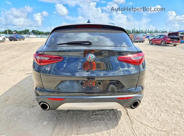 ZASFAKBN8J7C24273 2018 ALFA ROMEO STELVIO Black Widok z tyłu