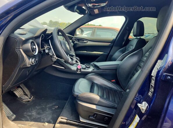 ZASFAKNN1J7B66924 2018 ALFA ROMEO STELVIO Blue Vista interior delantera