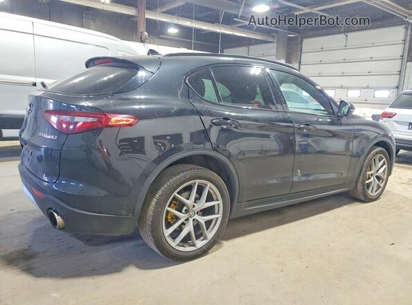 ZASFAKNN7J7B89642 2018 ALFA ROMEO STELVIO Black Trasero derecho