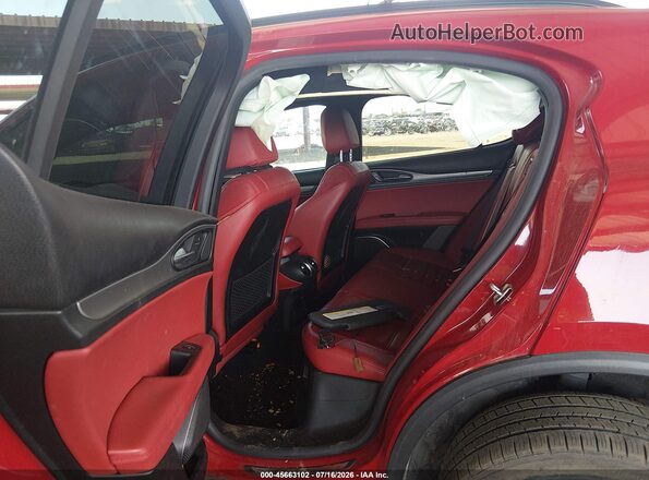 ZASFAKNN9J7B98875 2018 ALFA ROMEO STELVIO Red Vista de la etiqueta del VIN