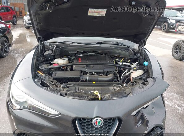 ZASFAKPN0J7B64322 2018 ALFA ROMEO STELVIO Black Հետևի տեսք