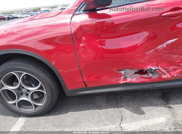 ZASFAKPN2J7B77203 2018 ALFA ROMEO STELVIO Красный Вид спереди