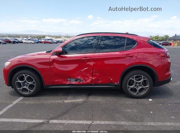 ZASFAKPN2J7B77203 2018 ALFA ROMEO STELVIO Красный Панорамный вид салона 360°