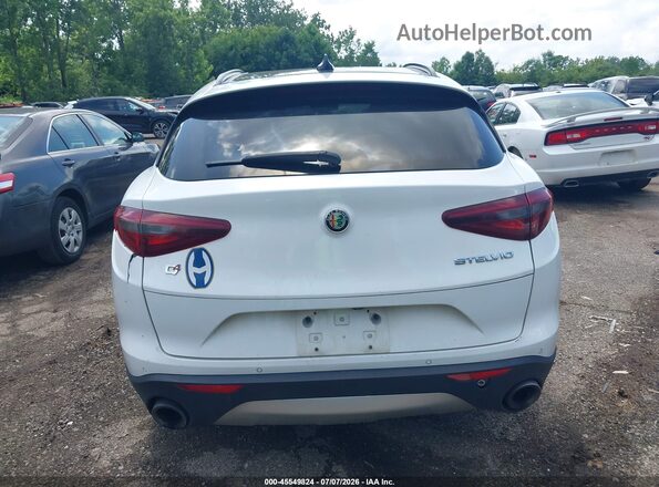 ZASFAKPN7J7B86964 2018 ALFA ROMEO STELVIO Белый 