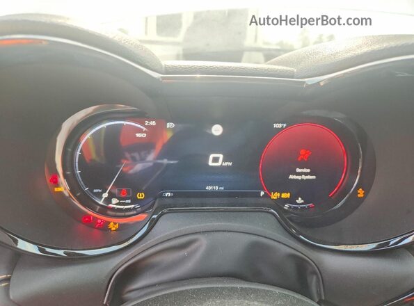 ZASNATAN0S3091050 2025 ALFA ROMEO OTHER White Instrument cluster view
