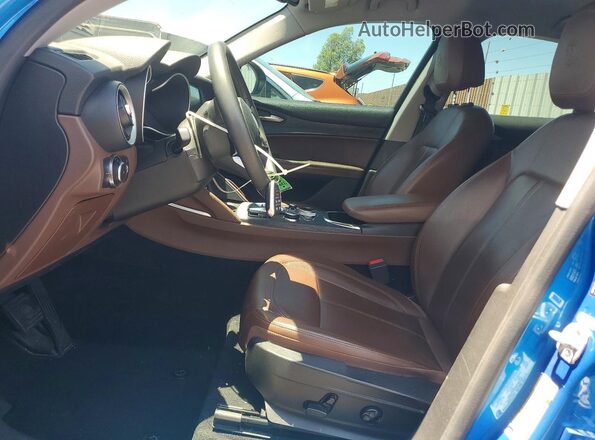 ZASPAJAN3L7C84304 2020 ALFA ROMEO STELVIO Blue წინა სალონის ხედი