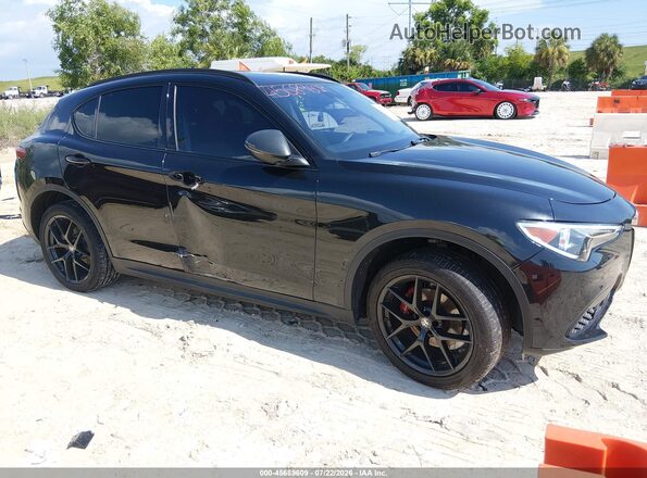 ZASPAJAN9L7C74053 2020 ALFA ROMEO STELVIO Black Front view