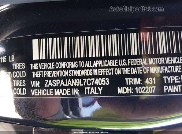ZASPAJAN9L7C74053 2020 ALFA ROMEO STELVIO Black Engine compartment view