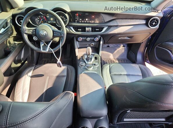 ZASPAKAN3L7C74233 2020 ALFA ROMEO STELVIO Blue Vista del salpicadero
