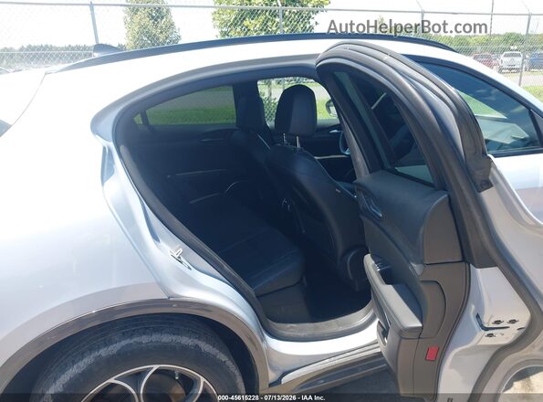 ZASPAKBN3N7D41334 2022 ALFA ROMEO STELVIO Silver VIN կոդի պիտակի տեսք